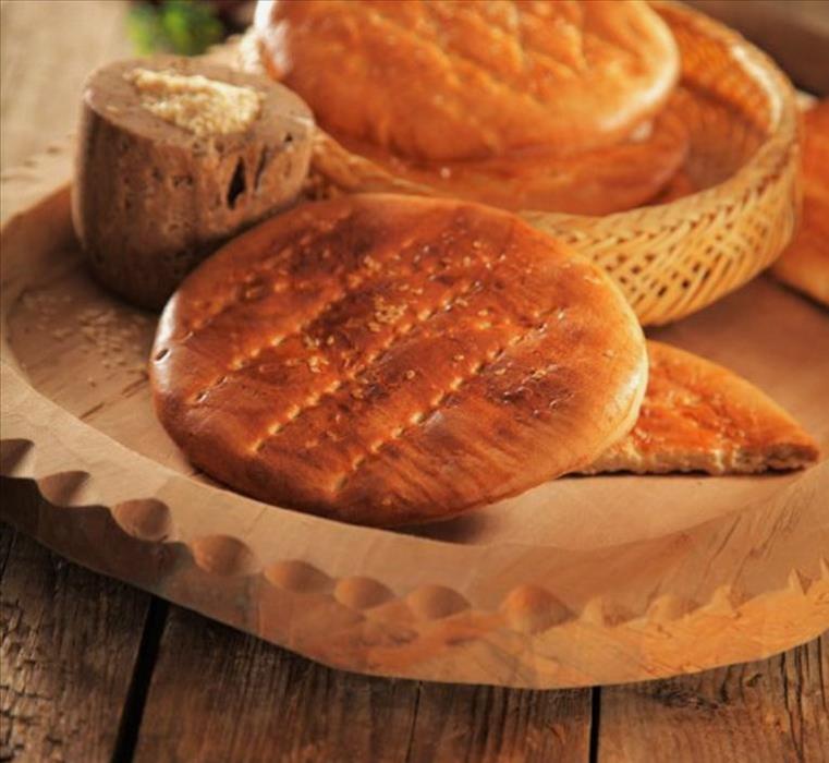 طرز تهیه نان فطیر خانگی-KDmLDlzwag