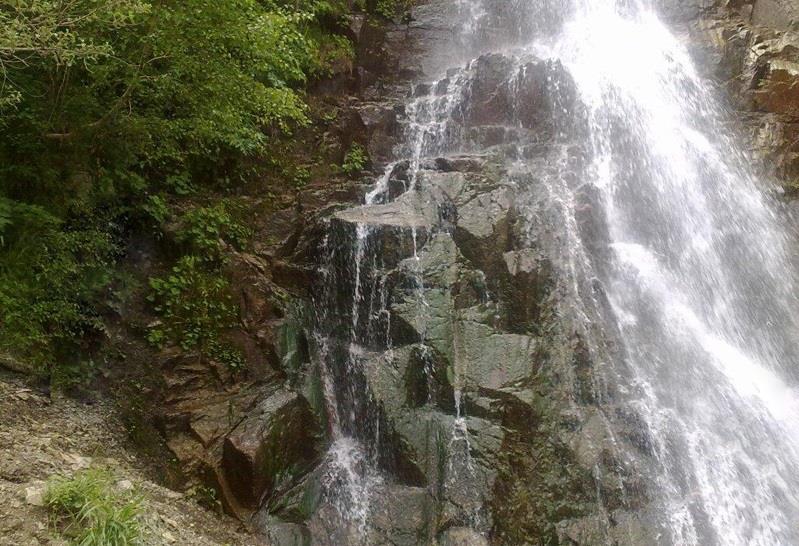 آبشار عیش آباد-KHUqbC1JCB