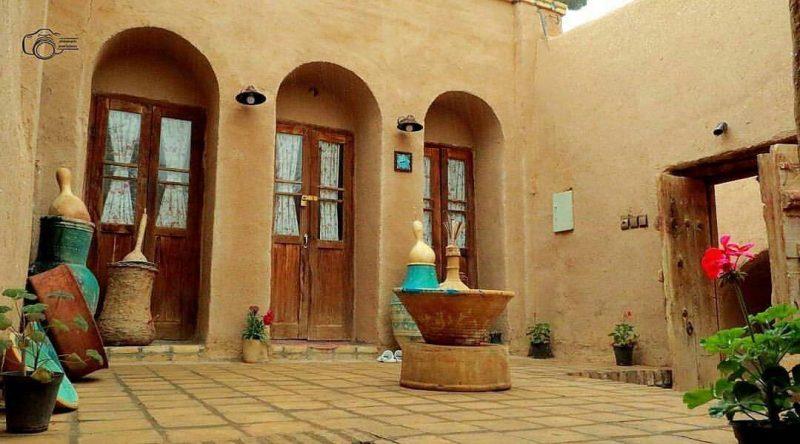 اقامتگاه بوم گردی توسلیان نطنز-KMhWwBalhV