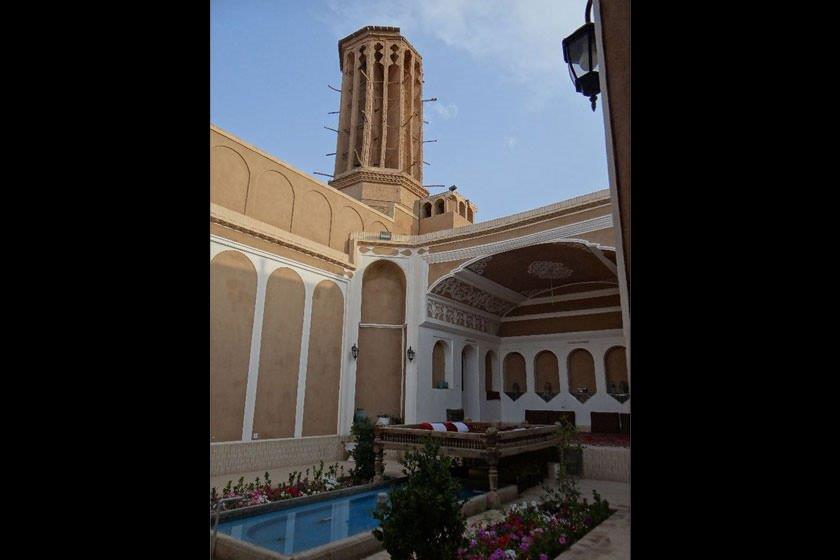 اقامتگاه بوم گردی سرزمین آفتاب یزد-KdmUh0KDAT