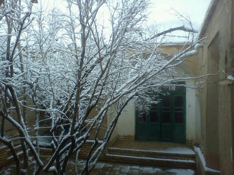 خانه سیدغفور طباطبایی ندوشن-KgNKBrRVT0