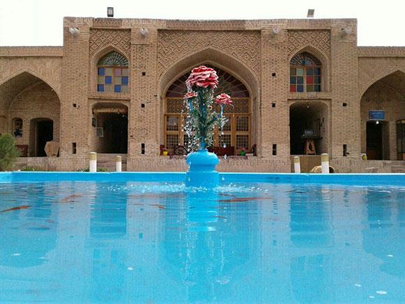 كاروانسرای فتحعلی شاهی (كاروانسرای رباط كریم )-KoO4di9bq4