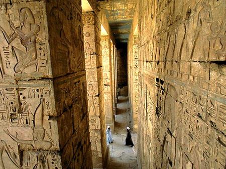 با اهرام جیزه در مصر آشنا شوید-L6VCoZwvw1