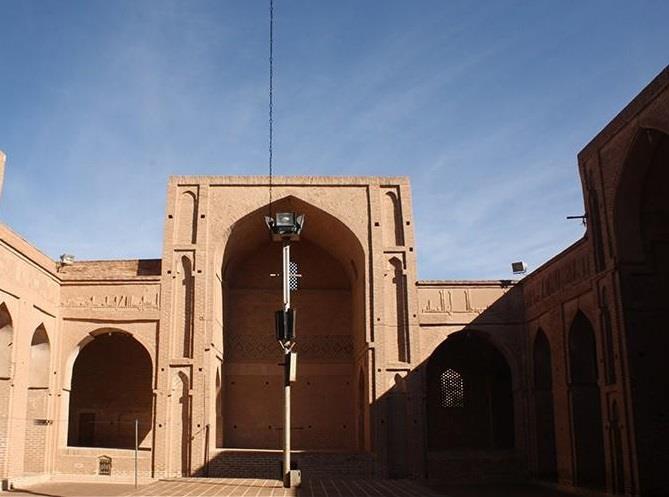 مسجد جامع زواره اردستان-LKfRgHU7Gc