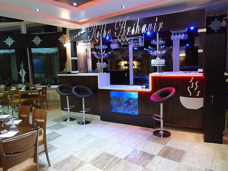 رستوران آرشاویر كرج-LbDX281bJt