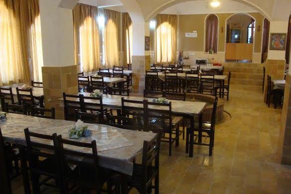 هتل سنتی یه تا خور و بیابانك-M3abAZwmyp