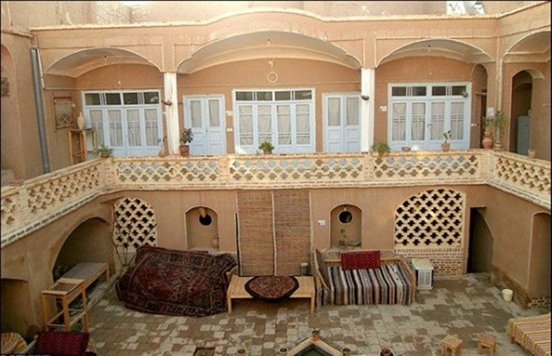 اقامتگاه بومگردی خانه نقلی كاشان-M610hUcf38