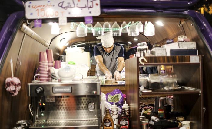 خوشمزه ترین غذاهای خیابانی در تهران-MDFkyVIG7a