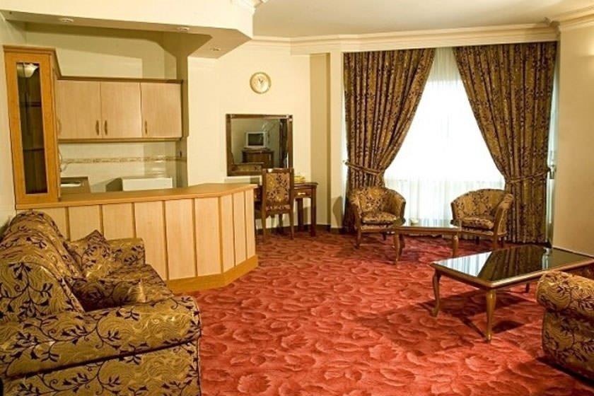هتل پارسیان مشهد-MSu9jZJavd