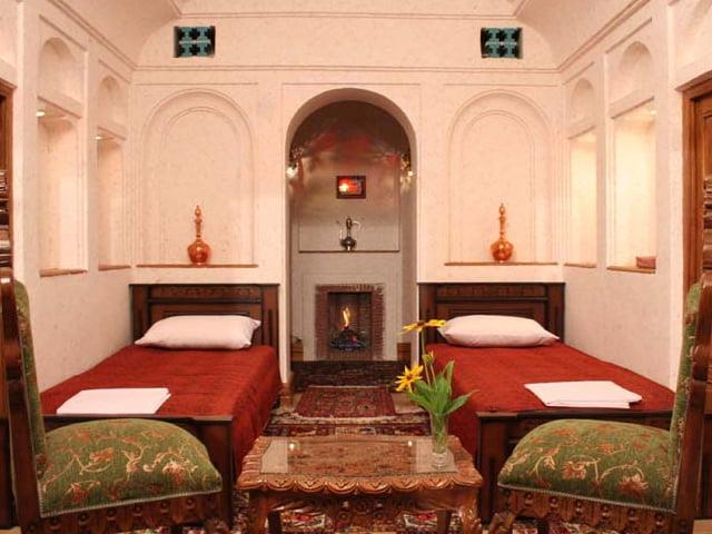 هتل باغ مرشد یزد-Mq7M3iy99C