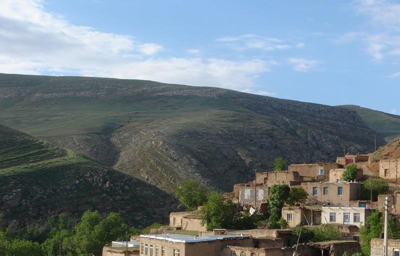 آبشار زوارم-MqGBeix27t
