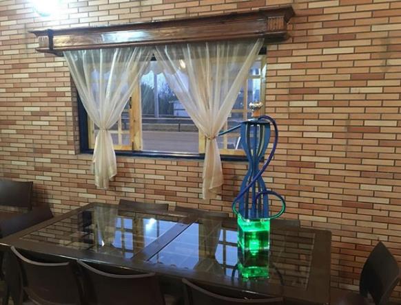 رستوران شومینه رشت-MrErMUaZQE