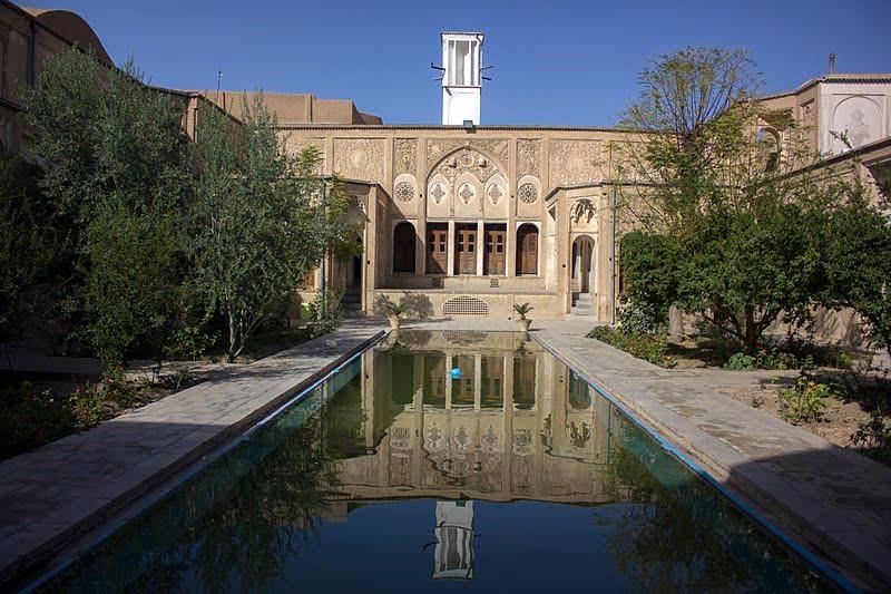 خانه تاریخی بروجردی-N94ufgHAvG