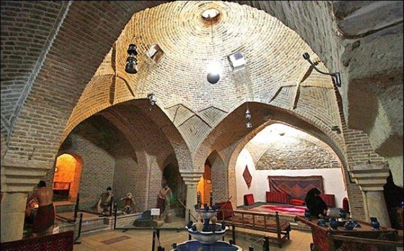 موزه و سفره خانه سنتی حمام قلعه همدان-NIeNM6ylCp