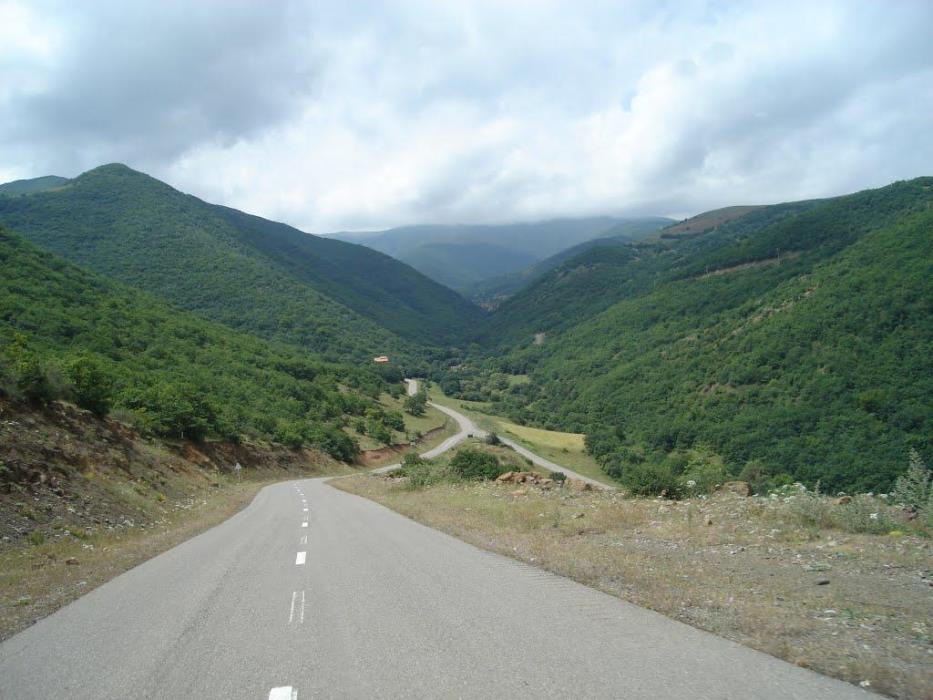 دره جنگلی مكیدی ( مكیدی دره سی )-NKAZ9XVHNv