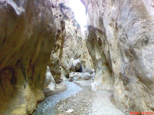 آبشار روزیه چاشم-NOn9RK3qAb