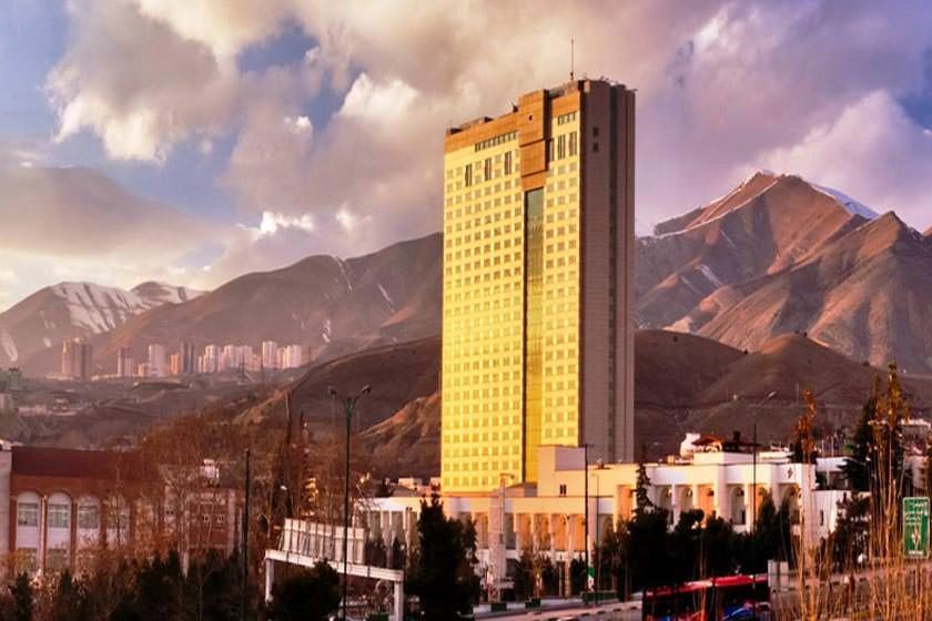 هتل پارسیان آزادی تهران-NPpushTfye