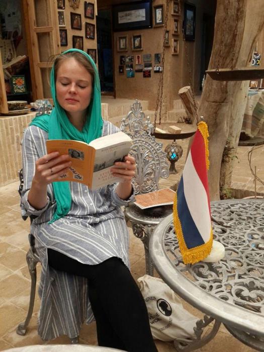 سومین كتابخانه گردشگری دنیا درخانه تاریخی رفیعیان-NULvOz9edM