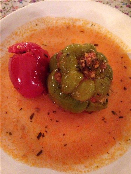 كافه عمارت مسعودیه-NkERrDvKXE