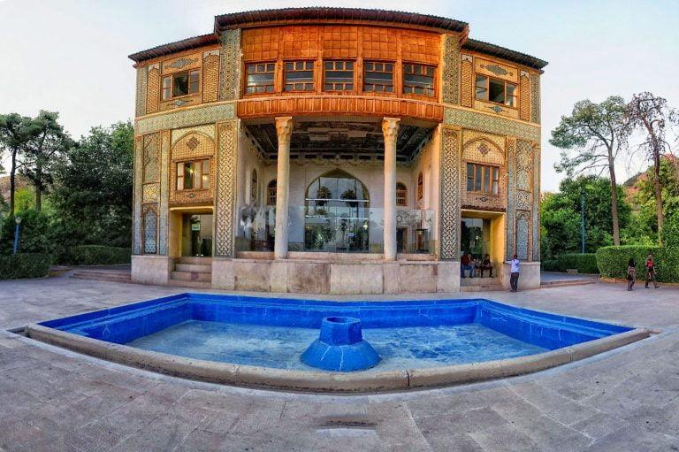 جاهای دیدنی شیراز در پاییز-NspkBLsyni