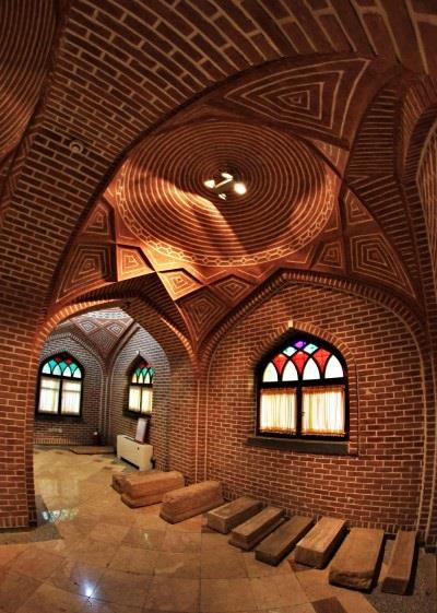 موزه خطایی-NvzTprxVNO