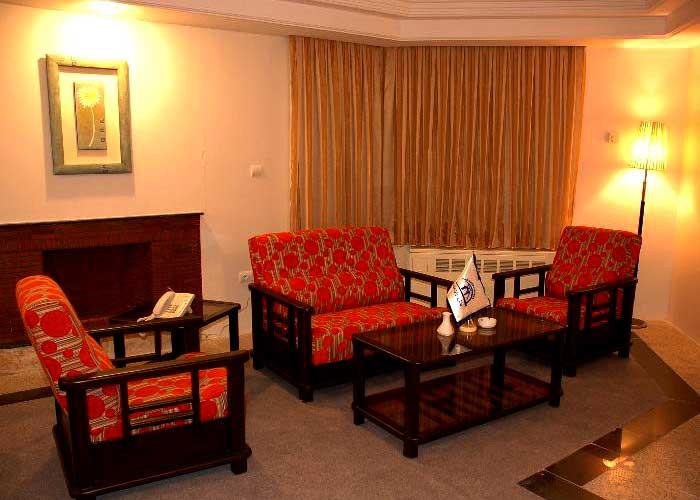 هتل بزرگ پارامیدا شاهرود-NzADO9Zv4X
