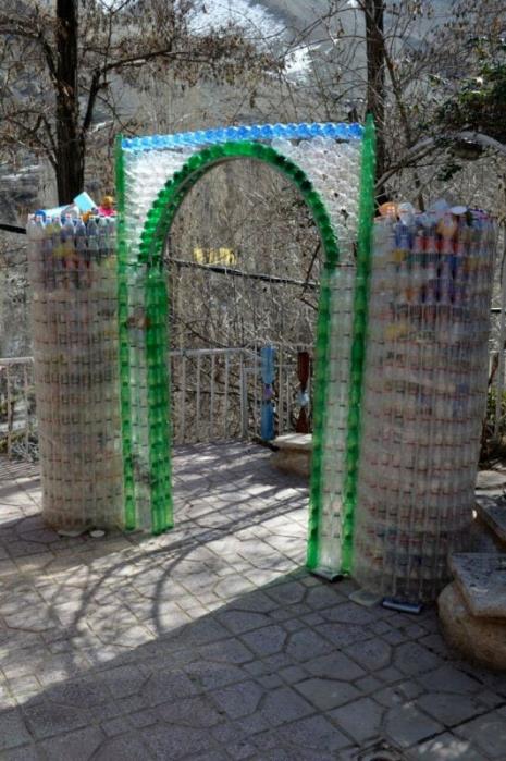خانهای از پلاستیك در تهران-OJkOoNY6kg
