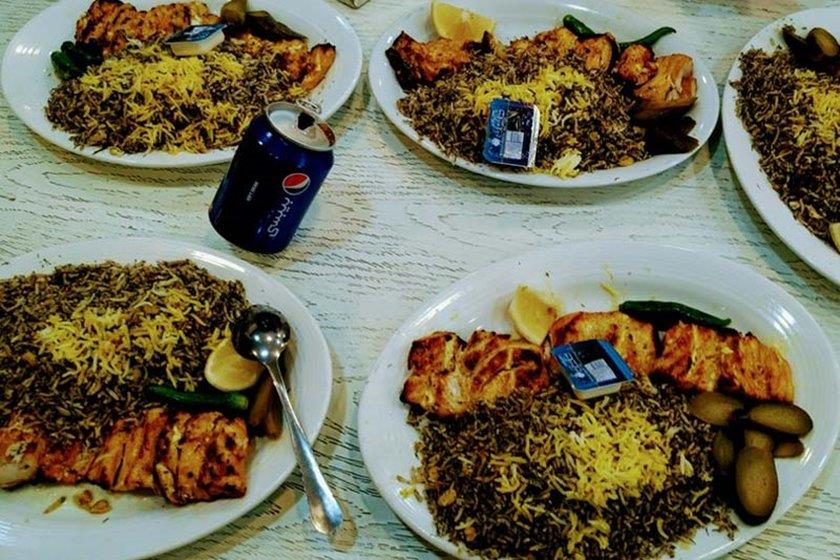 رستوران آبشار قشم-OTCfi8GTY8
