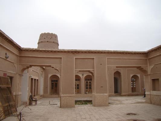 خانه بهادرالملك بردسیر-Od8tFB74bD