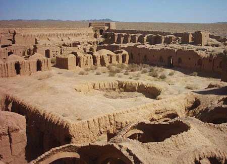 مخفیگاه خشتی دزدها در ایران-OeCregC84l