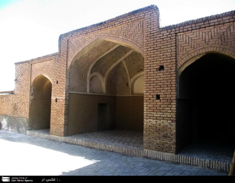 مسجد مزار-PbDiFk89QF