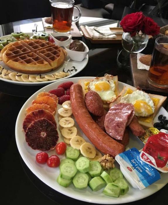 بهترین كافه و رستوران های ساری-Ph0Rtuyaj0