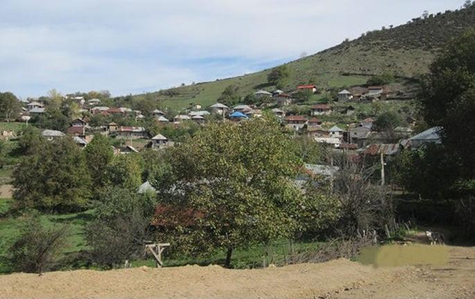 روستای ایلال-PzkUvfltcb
