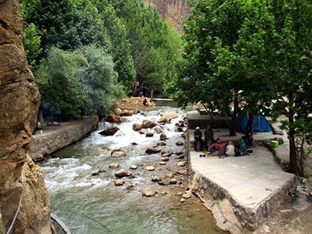 چشمه ناز-QVzhod2Uh7
