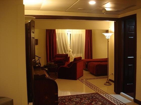 هتل آپارتمان چهل پنجره اصفهان-QdGvLygLzg