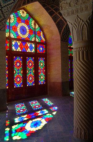 مسجد نصیرالملك شیراز، مسجد رنگ ها-QgrBEFK9XM