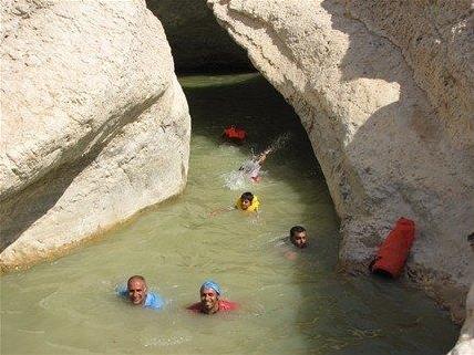 آبشار و چشمه بوچیر-QjsytOibb6