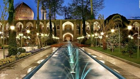 هتل عباسی اصفهان ( كهن ترین هتل جهان )-Qmqt9iEdso