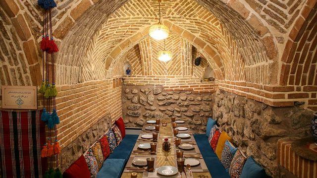 رستوران عمارت عمادیه تهران-QyhIO3xRFj