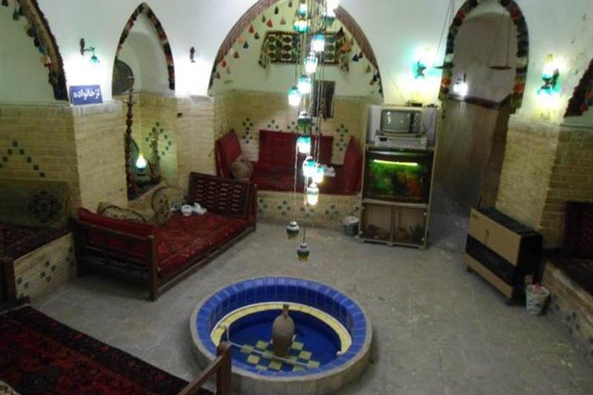 رستوران سفره خانه یان یان زنجان-R552Ubqk4L