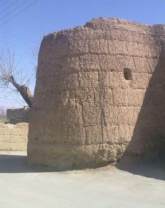 جاهای دیدنی محلات در بهار-RdykAGiOzi