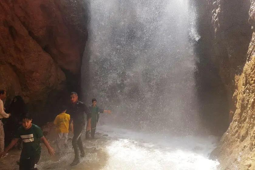 آبشارگردی در شاهرود-Rht2OJUHfq