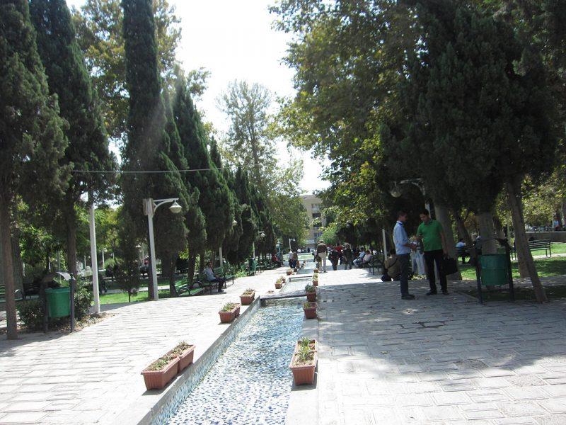 پارك دانشجو ، پارك فرهنگی قدیمی در قلب تهران-RtNMCUdyGH
