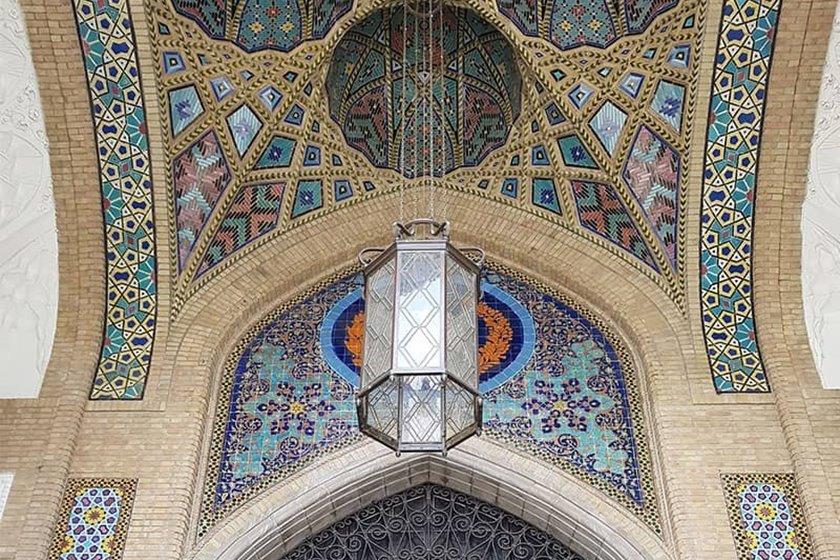 موزه بانك تجارت-RzuYhquWBA