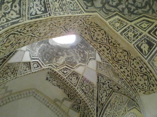 باغ نشاط لار وحمام آن-SC76OTyGqZ