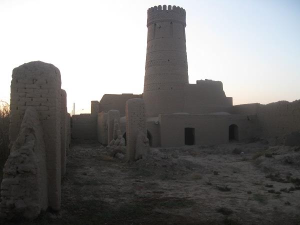 برج زرندوئیه-SG6fzjTcjv