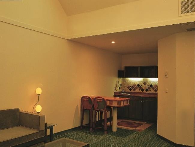 هتل نارنجستان مازندران-SL45xWEiLl
