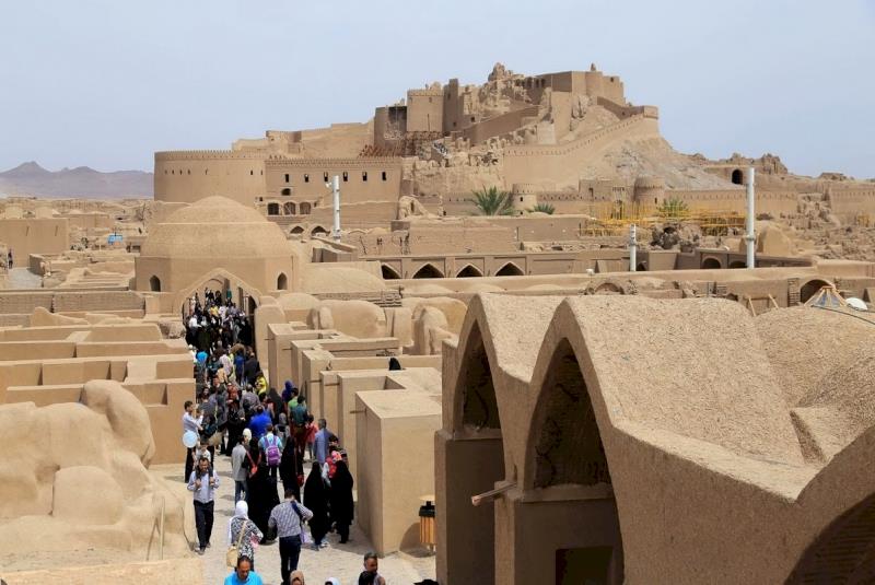 بم سرزمین‌ نخل‌ها و خشت‌ها-SN2AvvWG5W