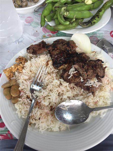رستوران ترنگ طلایی صومعه سرا-SaOVGBdt4e