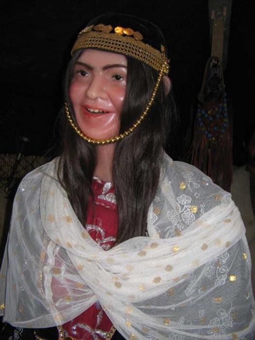 موزه معاون الملك-ShurcWNzHy